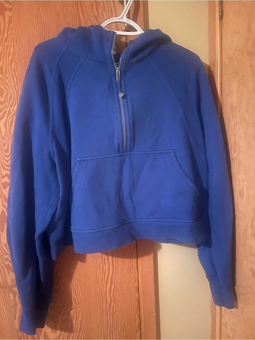 Womens Sweatshirts & Hoodies